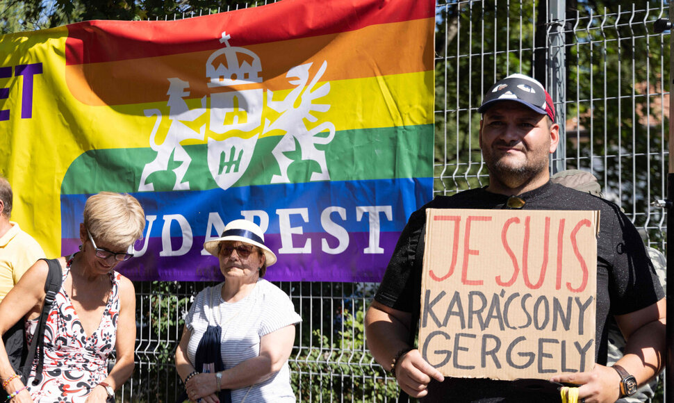 Protestuotojai už Budape&scaron;to &bdquo;Pride&ldquo; / ATTILA VOLGYI / AFP