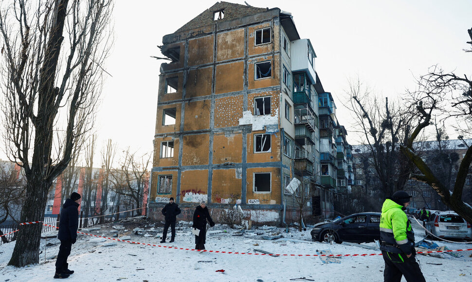 Rusijos atakų padariniai Kyjive / Valentyn Ogirenko / REUTERS