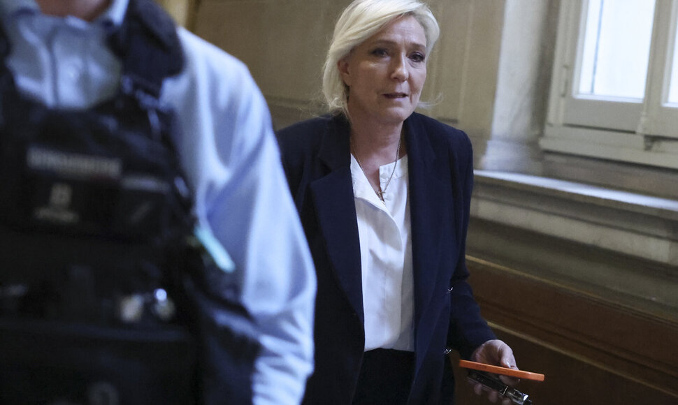 Marine Le Pen / Michael Baucher / ZUMAPRESS.com