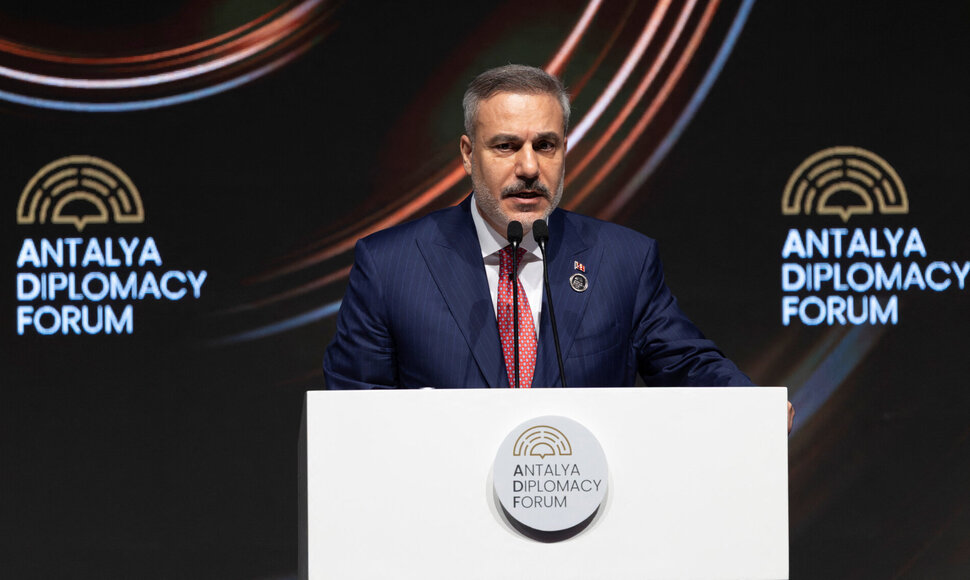 Umit Bektas / REUTERS