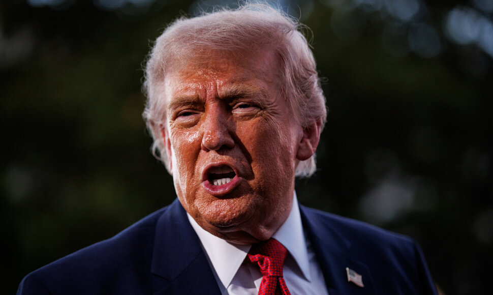 D. Trumpas / Samuel Corum - Pool via CNP / picture alliance / Consolidated News Photos