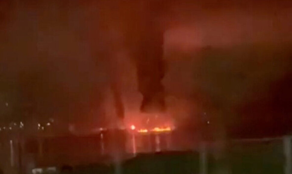 Gaisras Novorosijske / SOCIAL MEDIA / SOCIAL MEDIA via REUTERS