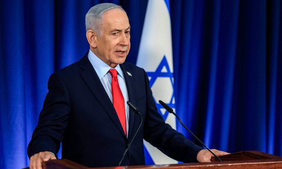 B. Netanyahu / RONEN ZVULUN / AFP