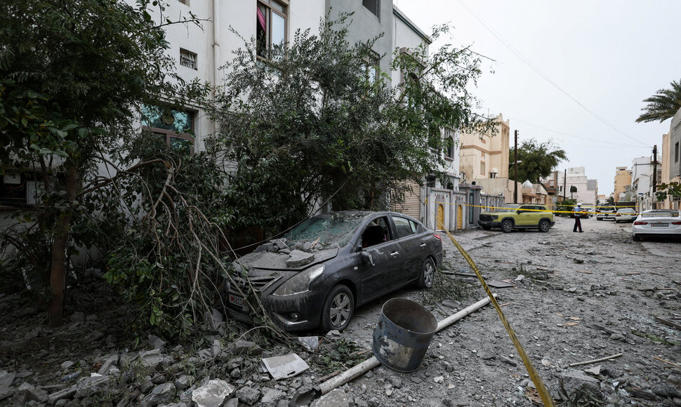 Irano smūgių padariniai Bahreine / Hamad I Mohammed / REUTERS