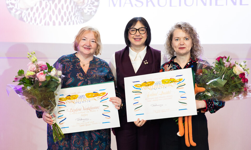 Įteiktos Vaikų literatūros premijos / ŠMSM nuotr.