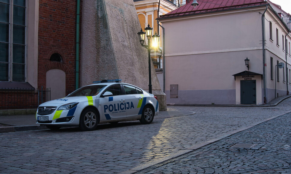 Latvijos policija / Daniel / Alamy