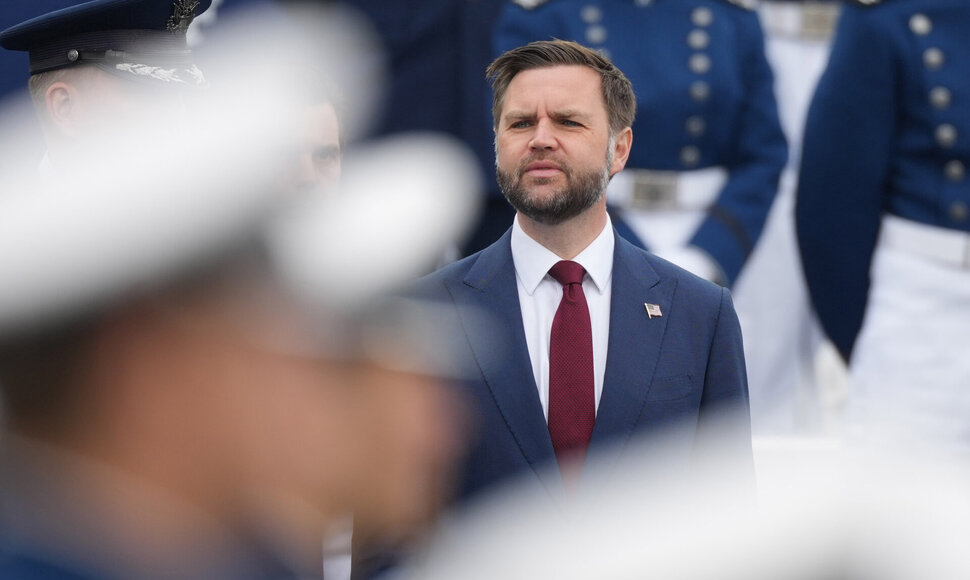 J. D. Vance'as / / AP