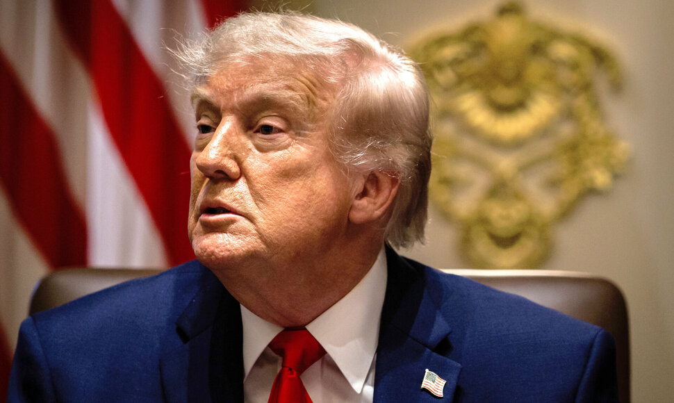 D. Trumpas / / RS/MPI/Capital Pictures