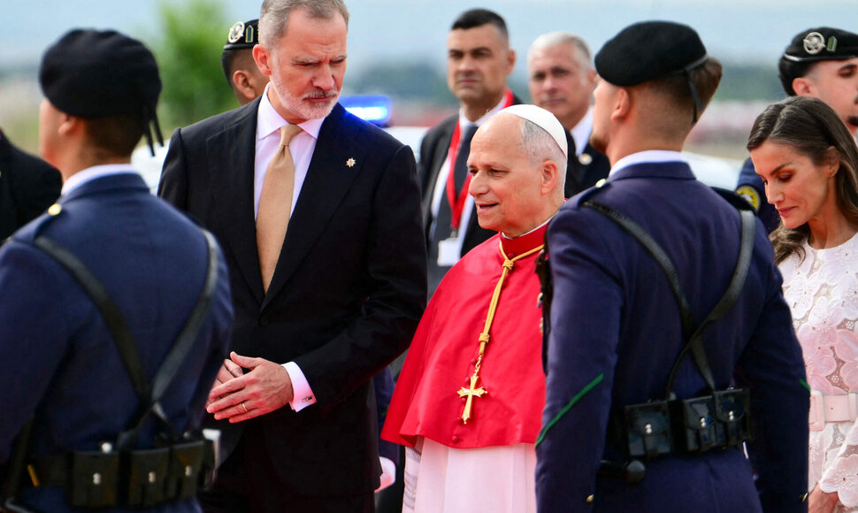 Popiežius su Ispanijos karaliumi / STEFANO RELLANDINI / AFP
