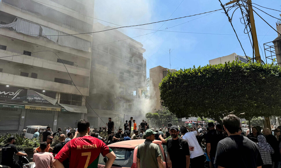 Izraelio smūgių Beirute padariniai / IBRAHIM AMRO / AFP