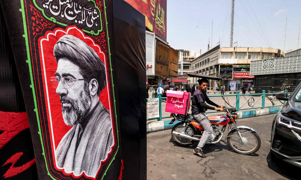 Mojtaba Khamenei atvaizdas Teherane / ATTA KENARE / AFP