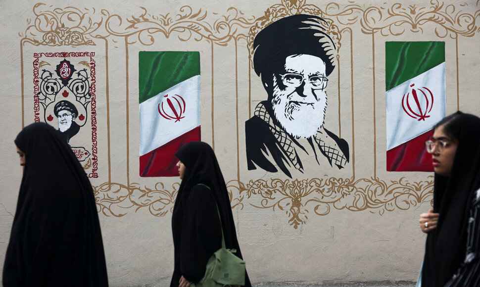 Gatvė Teherane / Majid Asgaripour / via REUTERS