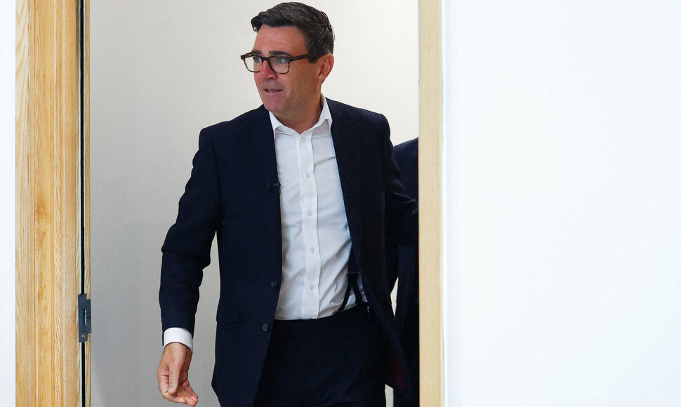 Andy Burnhamas / HANNAH MCKAY / AFP