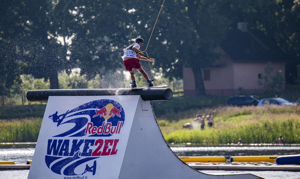 Po metų pertraukos vėl vyks pasaulinio lygio „Red Bull WakeDuel“ varžybos