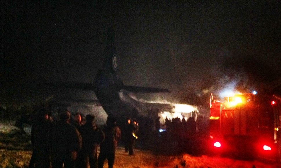 Prie Irkutsko sudužęs lėktuvas An-12