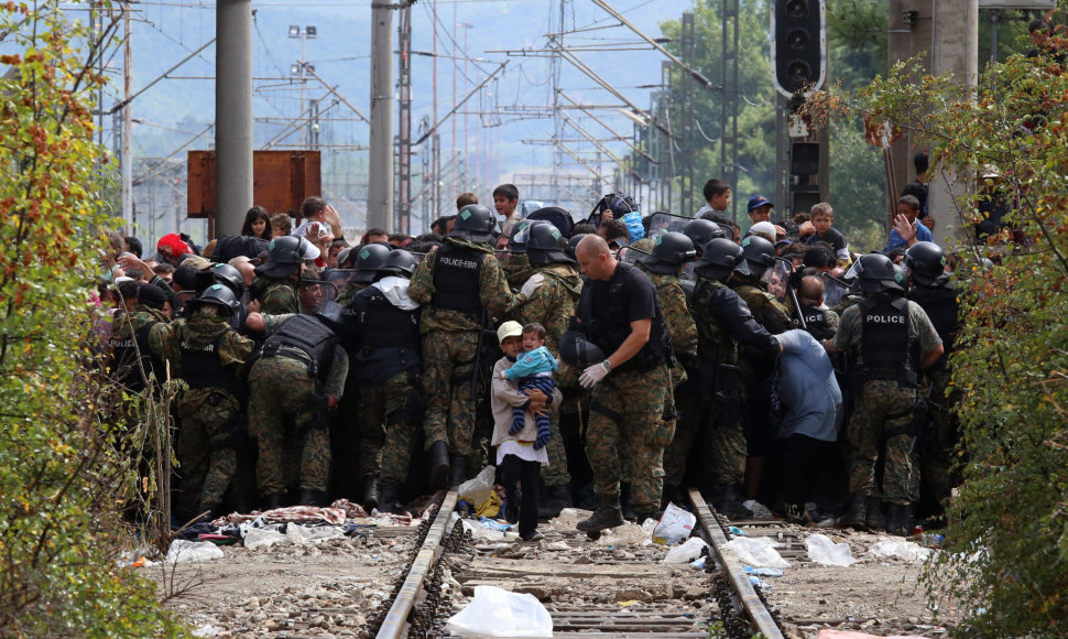 Pabėgėliai prie Makedonijos sienos