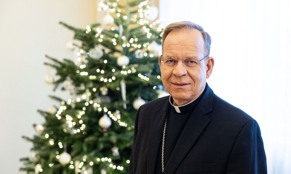 Arkivyskupas Gintaras Gru&scaron;as