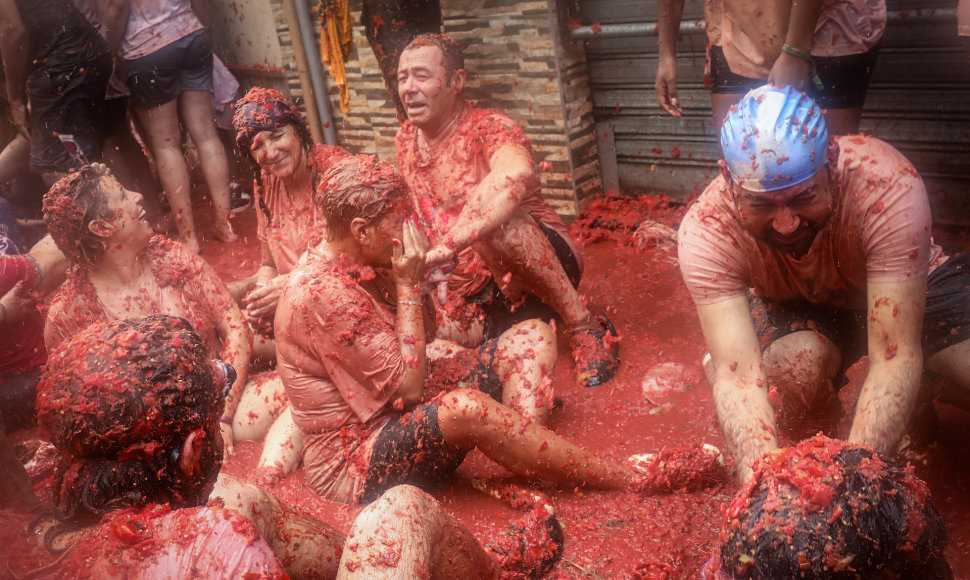 „La Tomatina“ festivalis