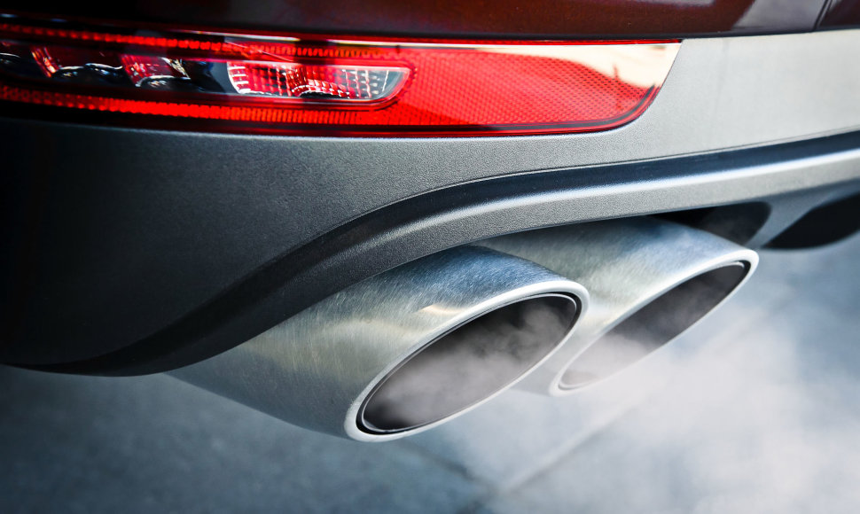 Automobilio CO2 emisija