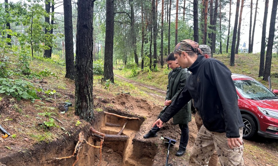 Merkinėje rasti partizanų palaikai