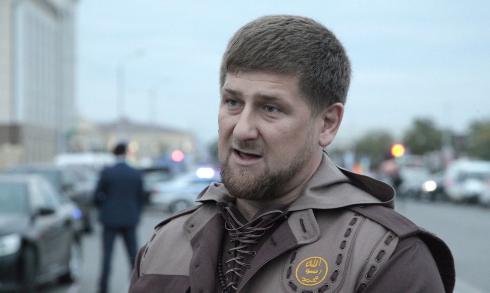 Čečėnijos lyderis Ramzanas Kadyrovas susirūpino dėl prasto savo įvaizdžio