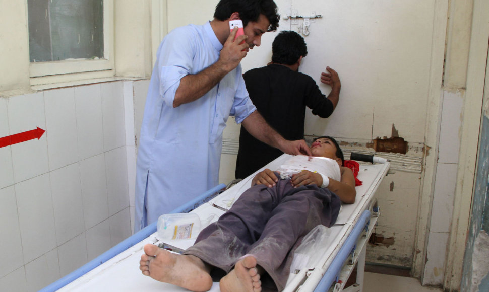Nuo sprogimo Afganistane nukentėjęs vaikas