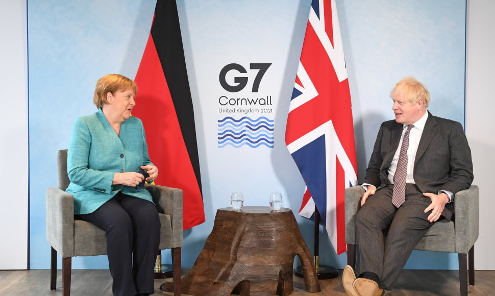 Angela Merkel ir Borisas Johnsonas