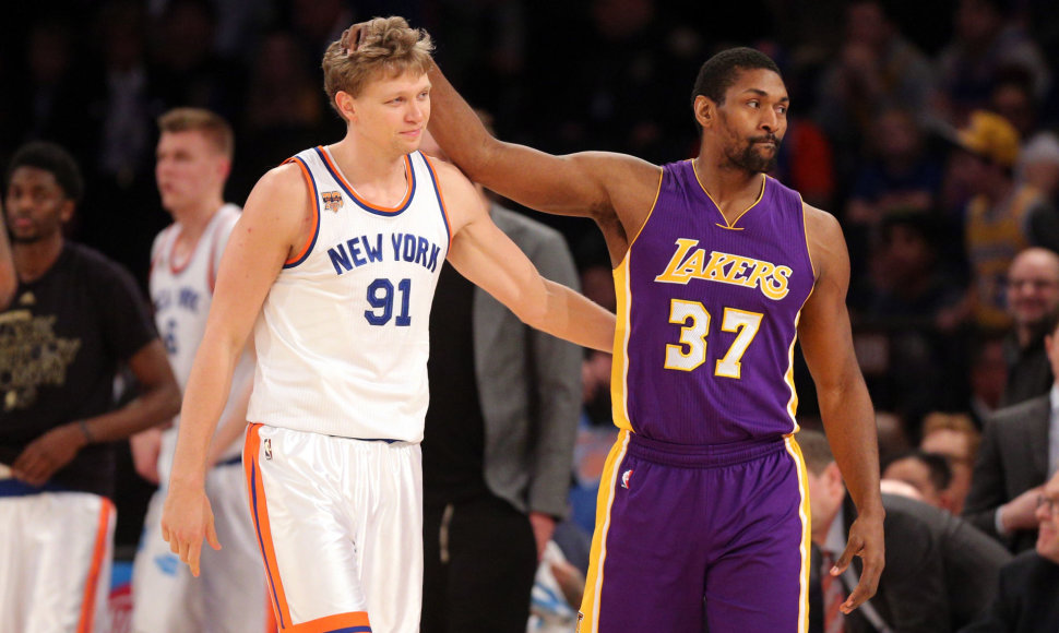 Mindaugas Kuzminskas ir Metta World Peace