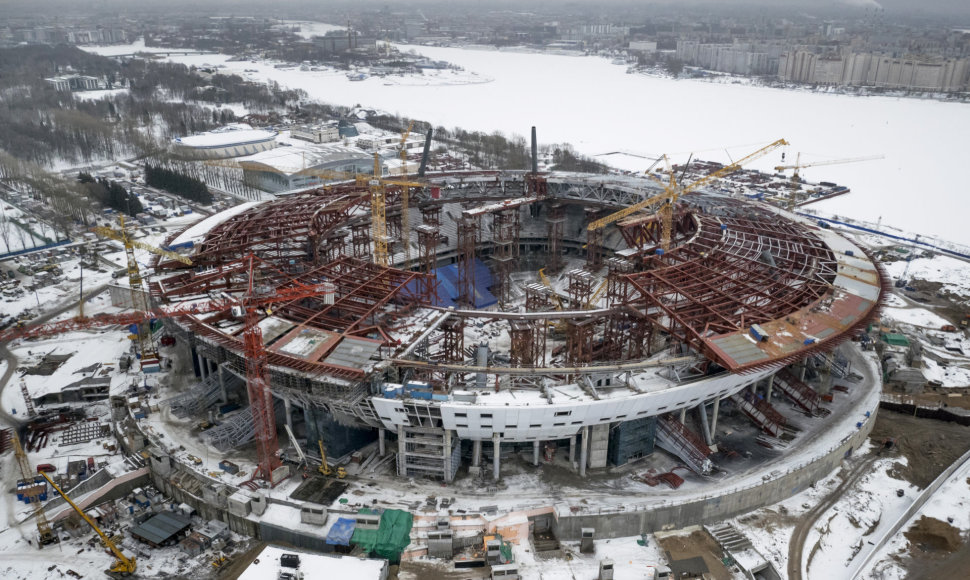 Jau dešimt metų Sankt Peterburge statomas „Zenit“ stadionas – jame taip pat vyks 2018-ųjų pasaulio čempionato mačai
