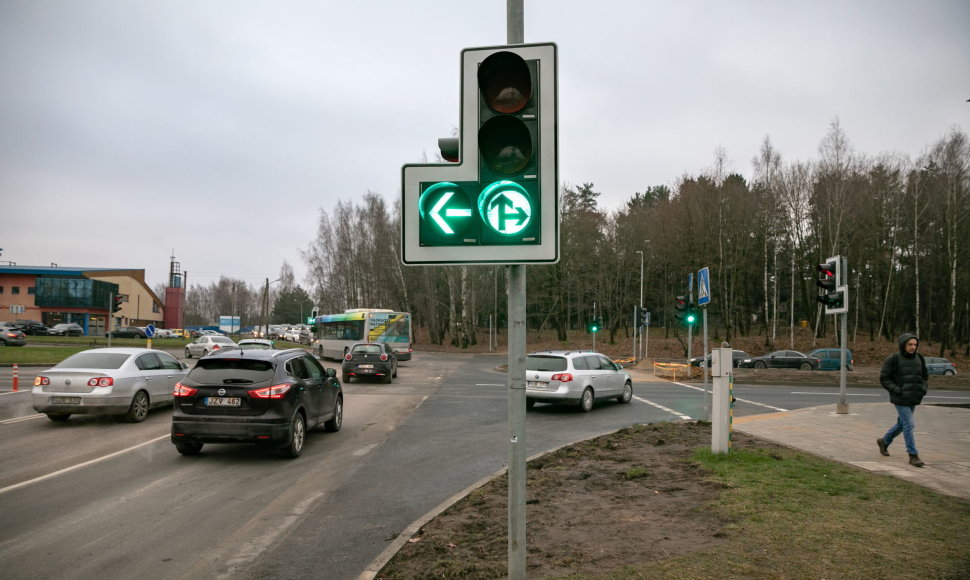 Rekonstruota Ąžuolyno gatvė Vilniuje