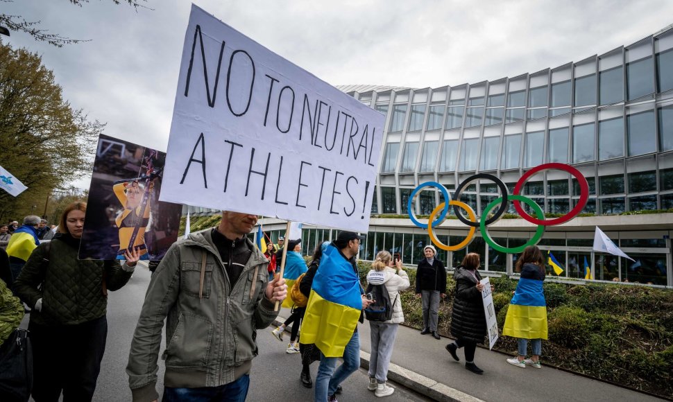 Protestas prie IOC būstinės dėl Rusijos sportininkų dalyvavimo varžybose