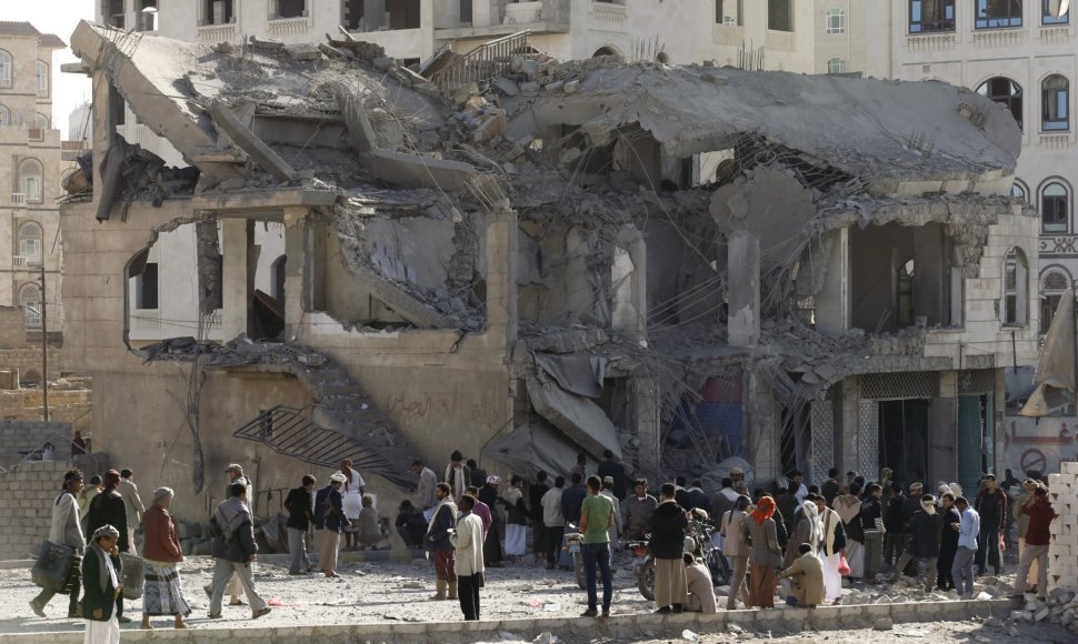 Jemene per koalicijos antskrydį subombarduotas teisėjo namas