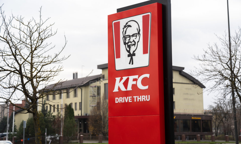 Puikios žinios legendinės KFC vištienos fanams: Kaune atidarytas ilgai lauktas pirmasis restoranas