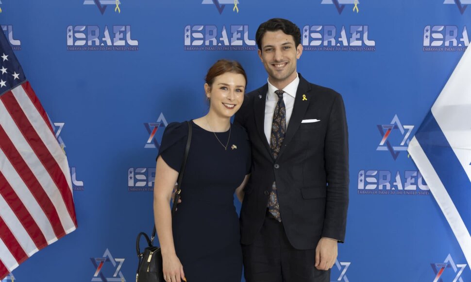I&scaron;puolio prie&scaron; Izraelio ambasados JAV darbuotojus aukos