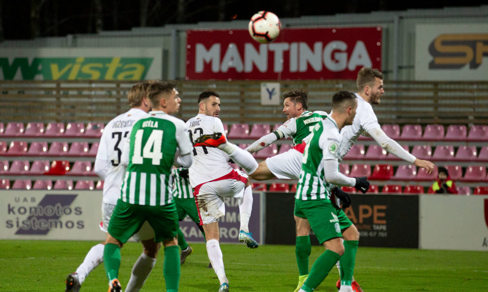 A lygos futbolo rungtynės: Marijampolės „Sūduva“ - Vilniaus „Žalgiris“