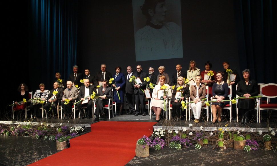 Gabrielės Petkevičaitės-Bitės atminimo medalio „Tarnaukite Lietuvai“ laureatai