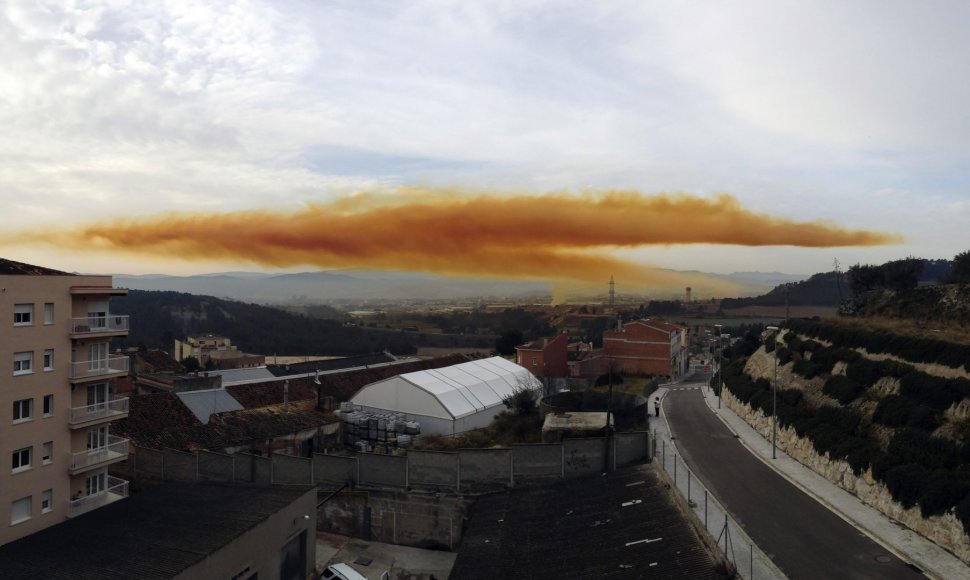 Nuodingi dūmai netoli Igualadoje
