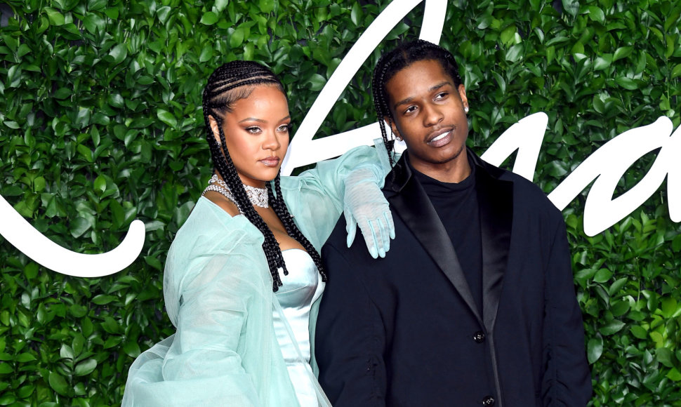 Dainininkai Rihanna ir A$AP Rocky