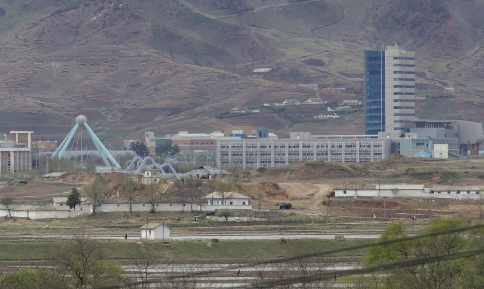Pramoninė zona Šiaurės Korėjos Kesongo mieste
