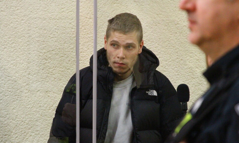 Suimtas iš klebonijos daugiau nei 50 tūkst. eurų pavogęs vaikinas