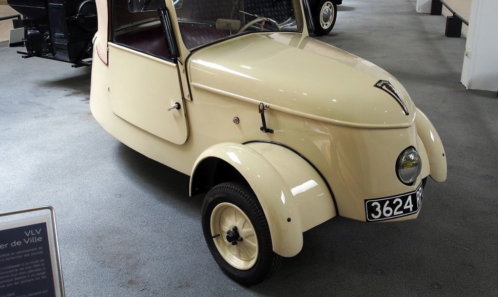 Peugeot VLV buvo savotiškai gražus automobilis, nors ir buvo kuriamas kiek įmanoma pigiau. (Alf van Beem, Wikimedia)