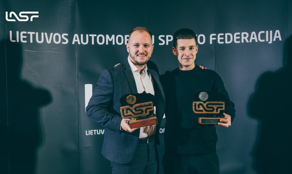 Ovidijus Va&scaron;takas ir Matas Žalandauskas atsiėmė 2025 metų sezono trofėjus