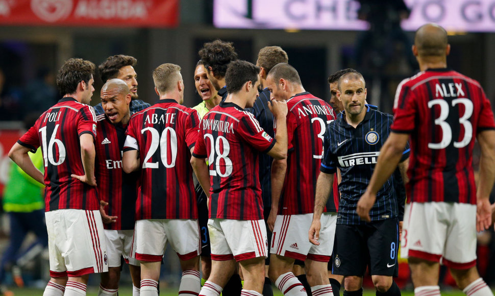 Milano"\ futbolo klubai išgyvena itin sunkius laikus