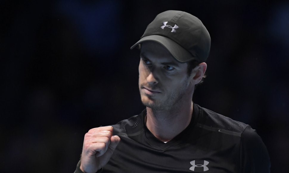 Andy Murray nugalėjo Novaką Džokovičių ir triumfavo „ATP World Tour Finals“ turnyre