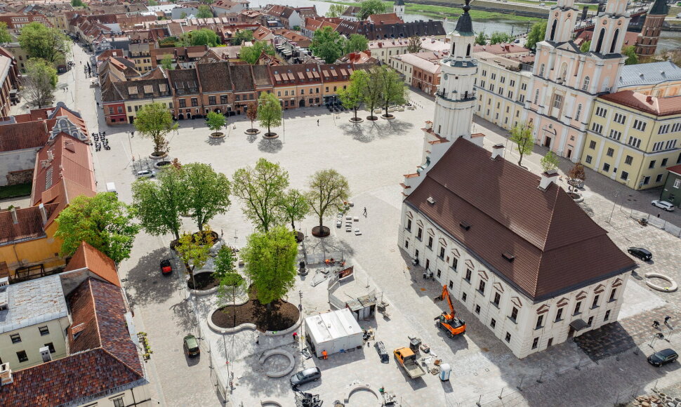 Rotušės aikštė