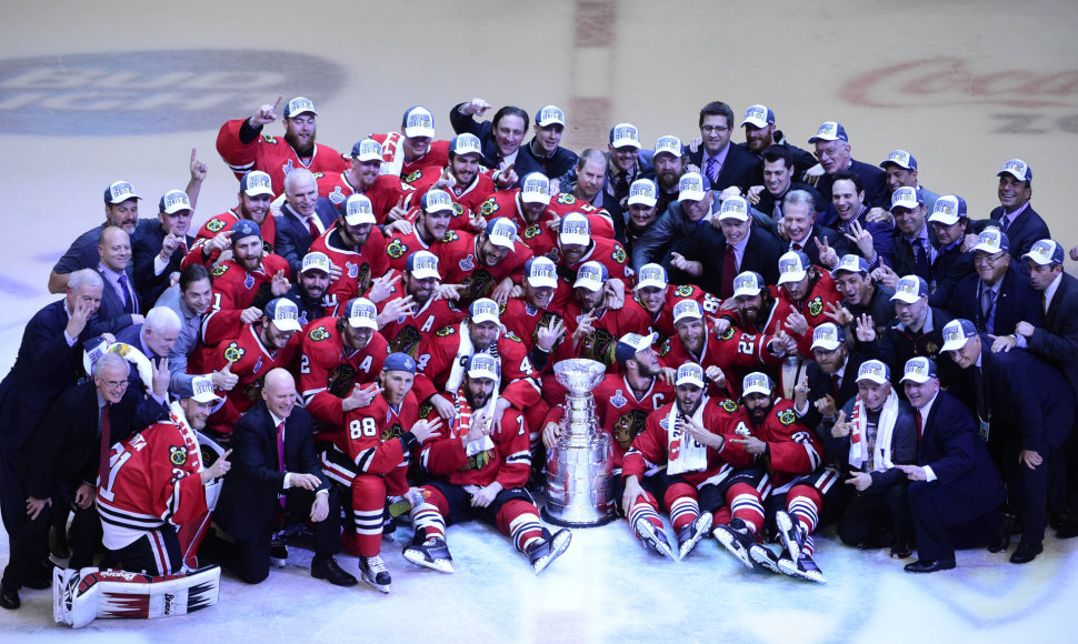 „Blackhawks“ triumfas