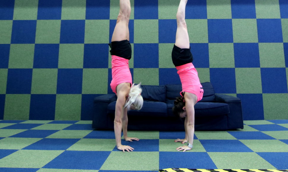 Akrobatika – sporto šaka, kurią nors kartą gyvenime reikia išbandyti kiekvienam