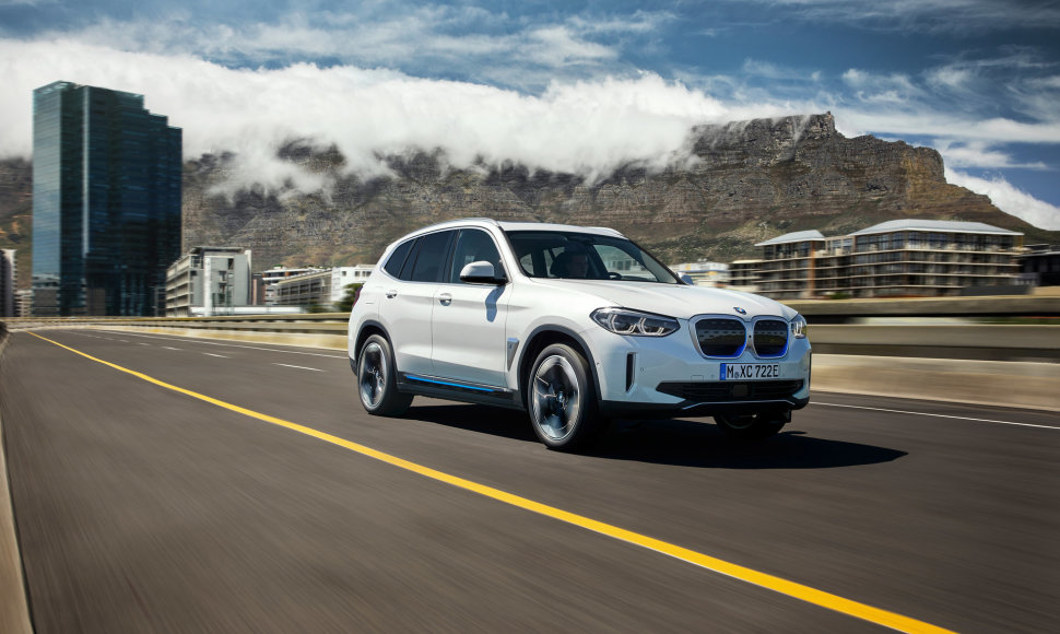 „BMW iX3“ visureigis