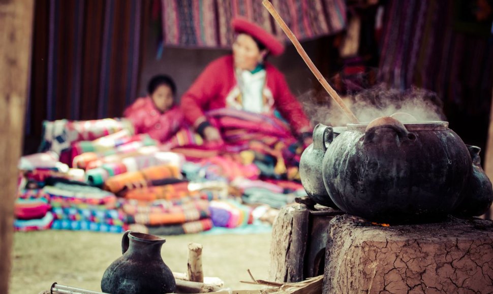 Žmonės Peru dairosi šamanų