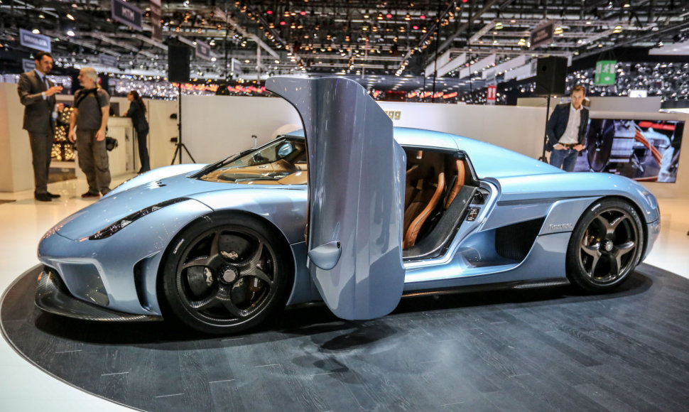 „Koenigsegg Regera“